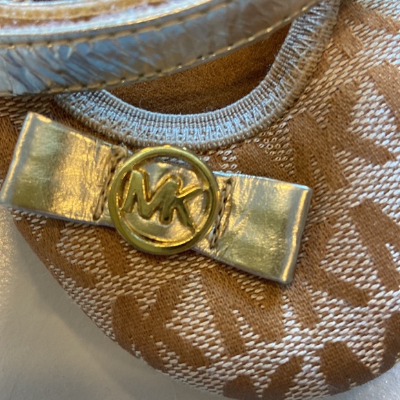 Michael Kors- baby girls shoes- size 4 - Picture 5 of 5